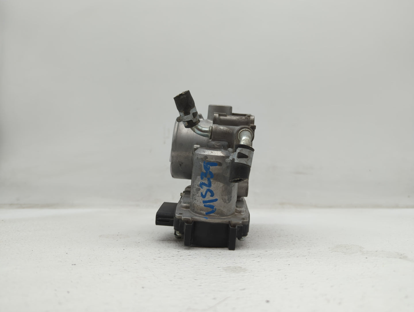 2014 Mitsubishi Lancer ABS Pump Control Module Replacement P/N:4204 0760 Fits OEM Used Auto Parts - Oemusedautoparts1.com