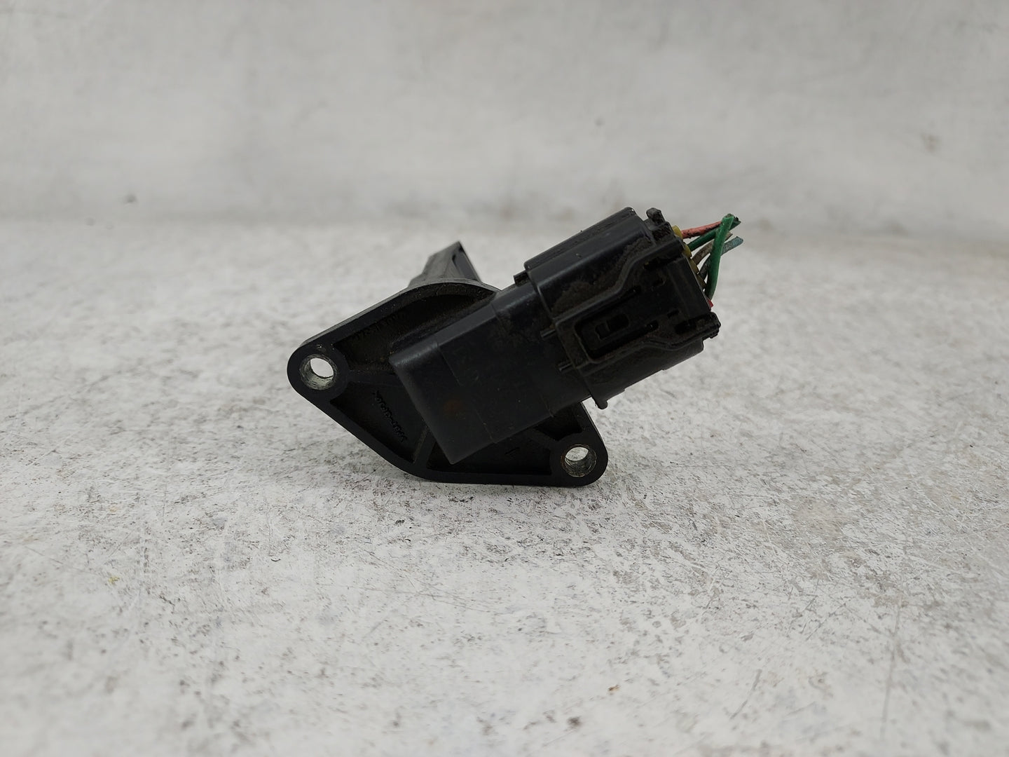 2014-2014 Mitsubishi Mirage Mass Air Flow Meter Maf 1486904 - Oemusedautoparts1.com