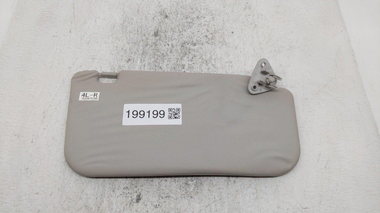 2014 Mitsubishi Mirage Sun Visor Shade Replacement Passenger Right Mirror Fits OEM Used Auto Parts - Oemusedautoparts1.com