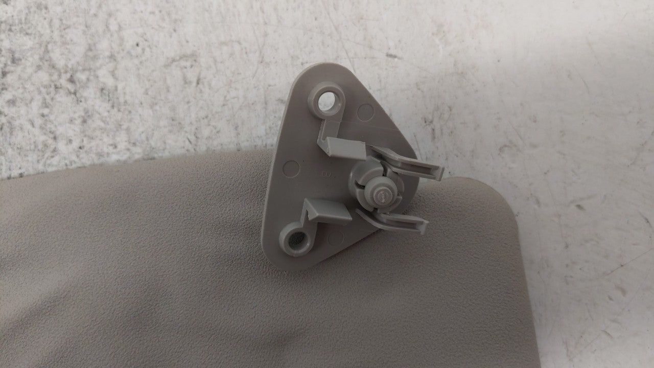 2014 Mitsubishi Mirage Sun Visor Shade Replacement Passenger Right Mirror Fits OEM Used Auto Parts - Oemusedautoparts1.com
