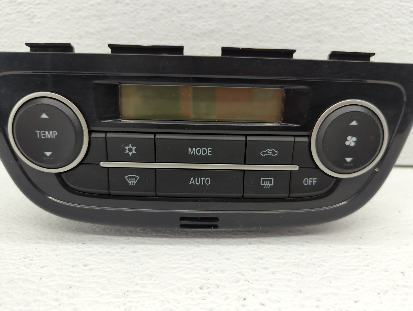 1997-2002 Mitsubishi Mirage Climate Control Module Temperature AC/Heater Replacement P/N:T1025190E 7820A361XA Fits OEM Used 