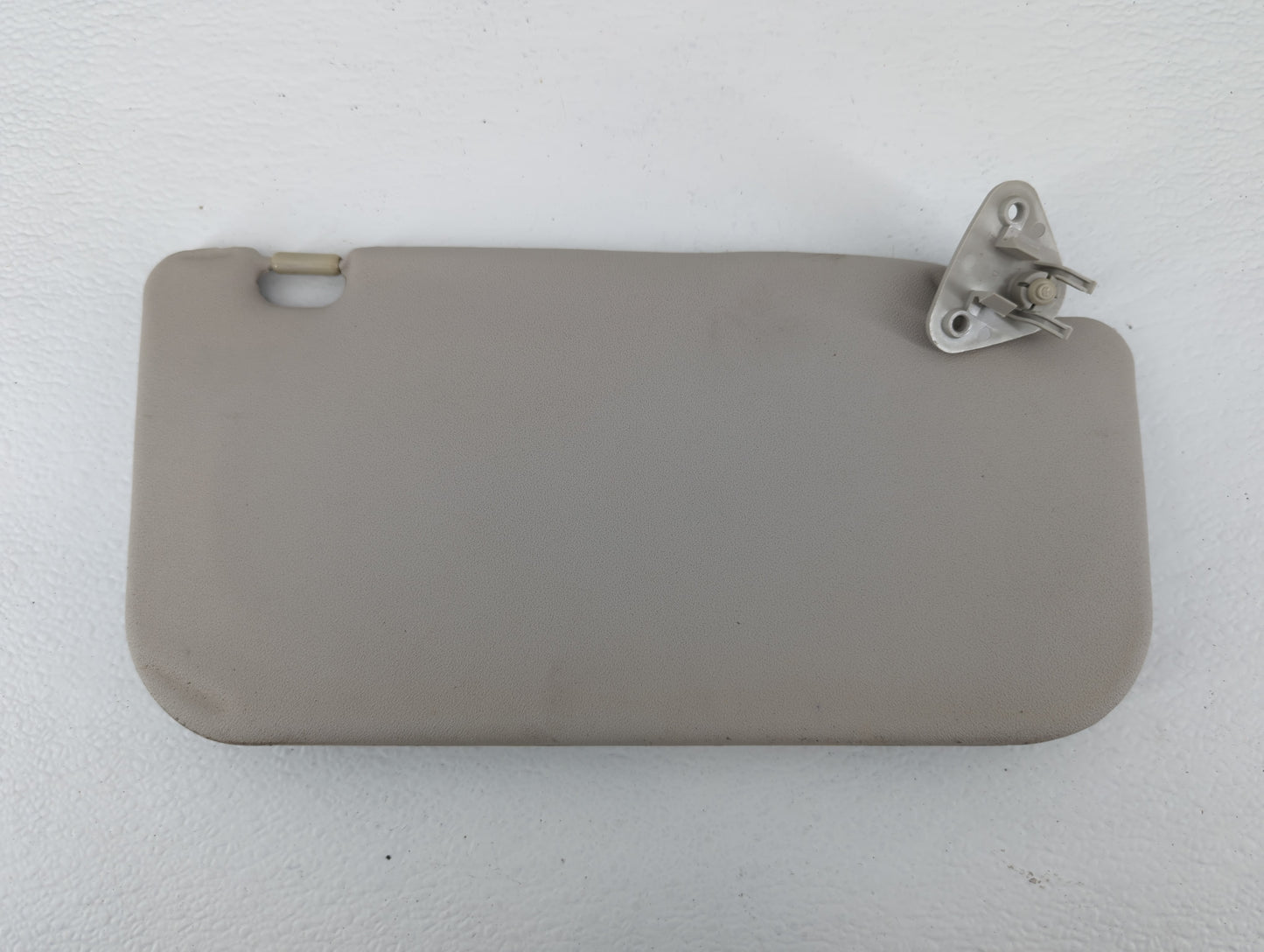 2014 Mitsubishi Mirage Sun Visor Shade Replacement Passenger Right Mirror Fits OEM Used Auto Parts - Oemusedautoparts1.com