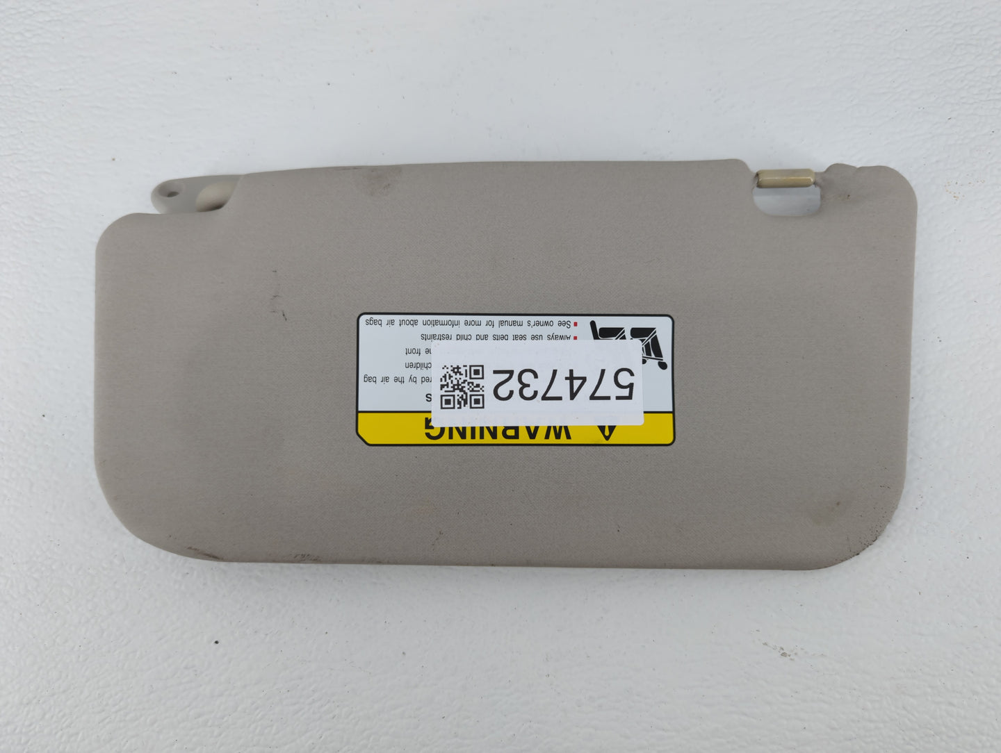 2014 Mitsubishi Mirage Sun Visor Shade Replacement Passenger Right Mirror Fits OEM Used Auto Parts - Oemusedautoparts1.com