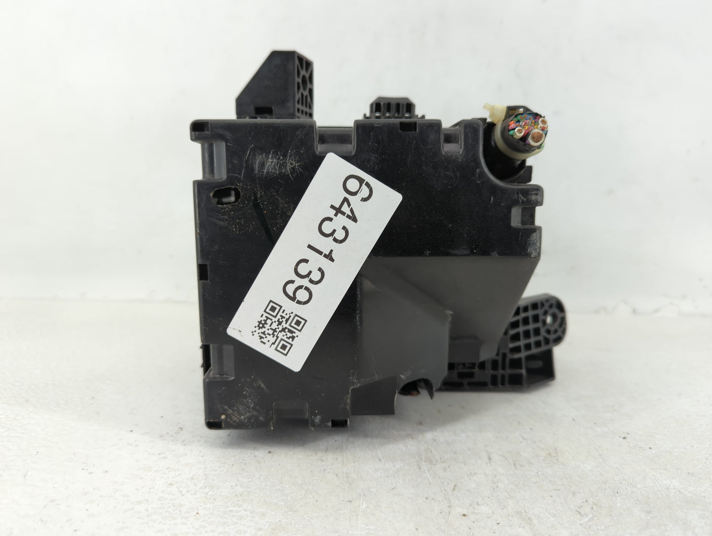 2014 Mitsubishi Mirage Fusebox Fuse Box Panel Relay Module P/N:PP-TD10 7577 Fits OEM Used Auto Parts - Oemusedautoparts1.com