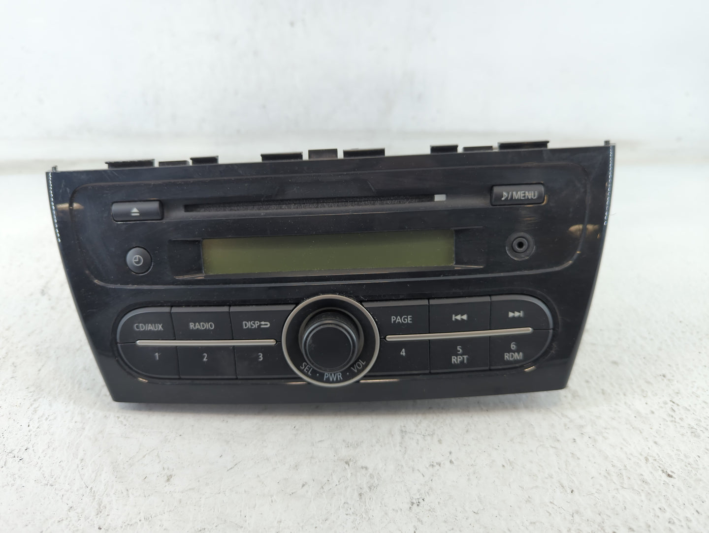 2014-2014 Mitsubishi Mirage Am Fm Cd Player Radio Receiver - Oemusedautoparts1.com