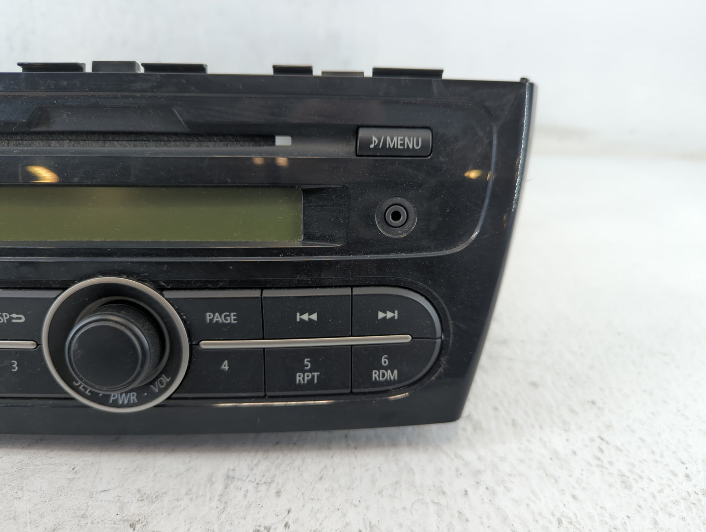 2014-2014 Mitsubishi Mirage Am Fm Cd Player Radio Receiver - Oemusedautoparts1.com
