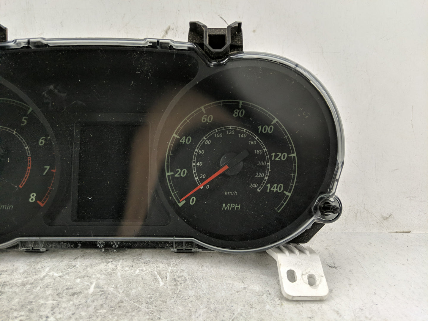 2014-2015 Mitsubishi Outlander Instrument Cluster Speedometer Gauges P/N:8100B954 Fits Fits 2014 2015 OEM Used Auto Parts - 