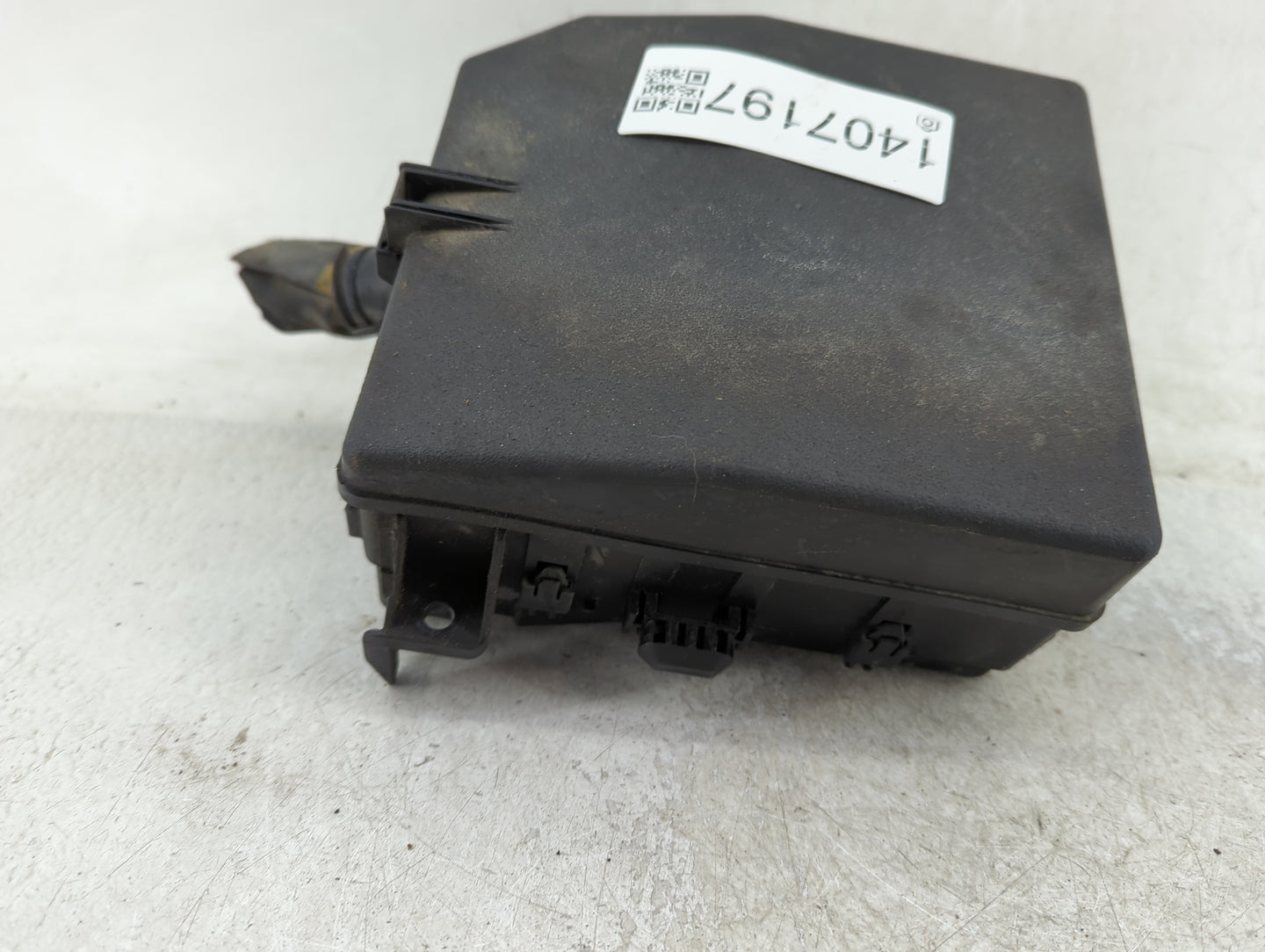 2014-2016 Mitsubishi Outlander Fusebox Fuse Box Panel Relay Module Fits Fits 2014 2015 2016 OEM Used Auto Parts - Oemusedaut