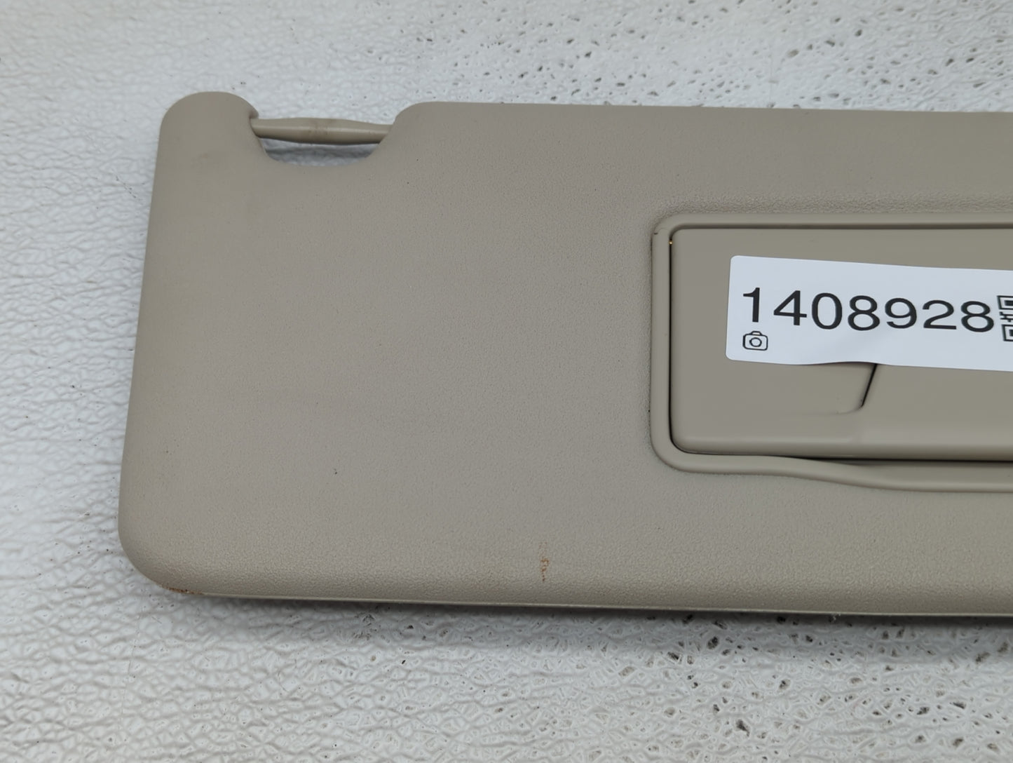 2014-2015 Mitsubishi Outlander Sun Visor Shade Replacement Passenger Right Mirror Fits Fits 2014 2015 OEM Used Auto Parts - 