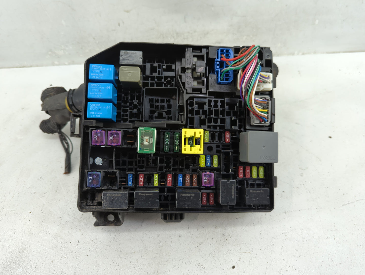 2014-2016 Mitsubishi Outlander Fusebox Fuse Box Panel Relay Module P/N:3605NA Fits Fits 2014 2015 2016 OEM Used Auto Parts -