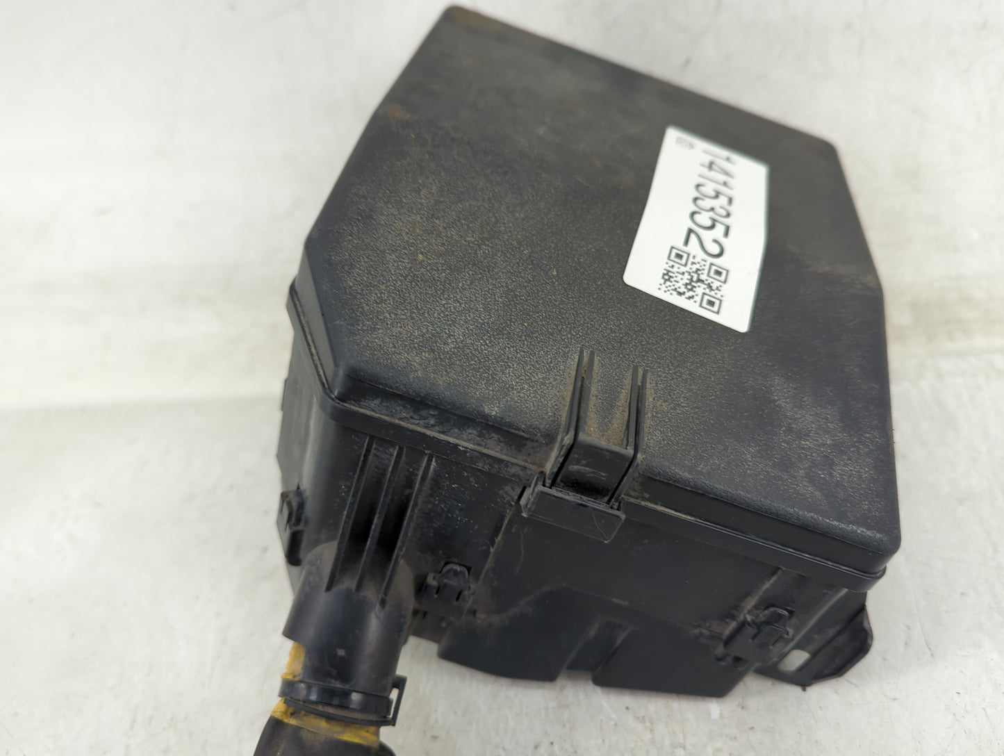 2014-2016 Mitsubishi Outlander Fusebox Fuse Box Panel Relay Module Fits Fits 2014 2015 2016 OEM Used Auto Parts - Oemusedaut