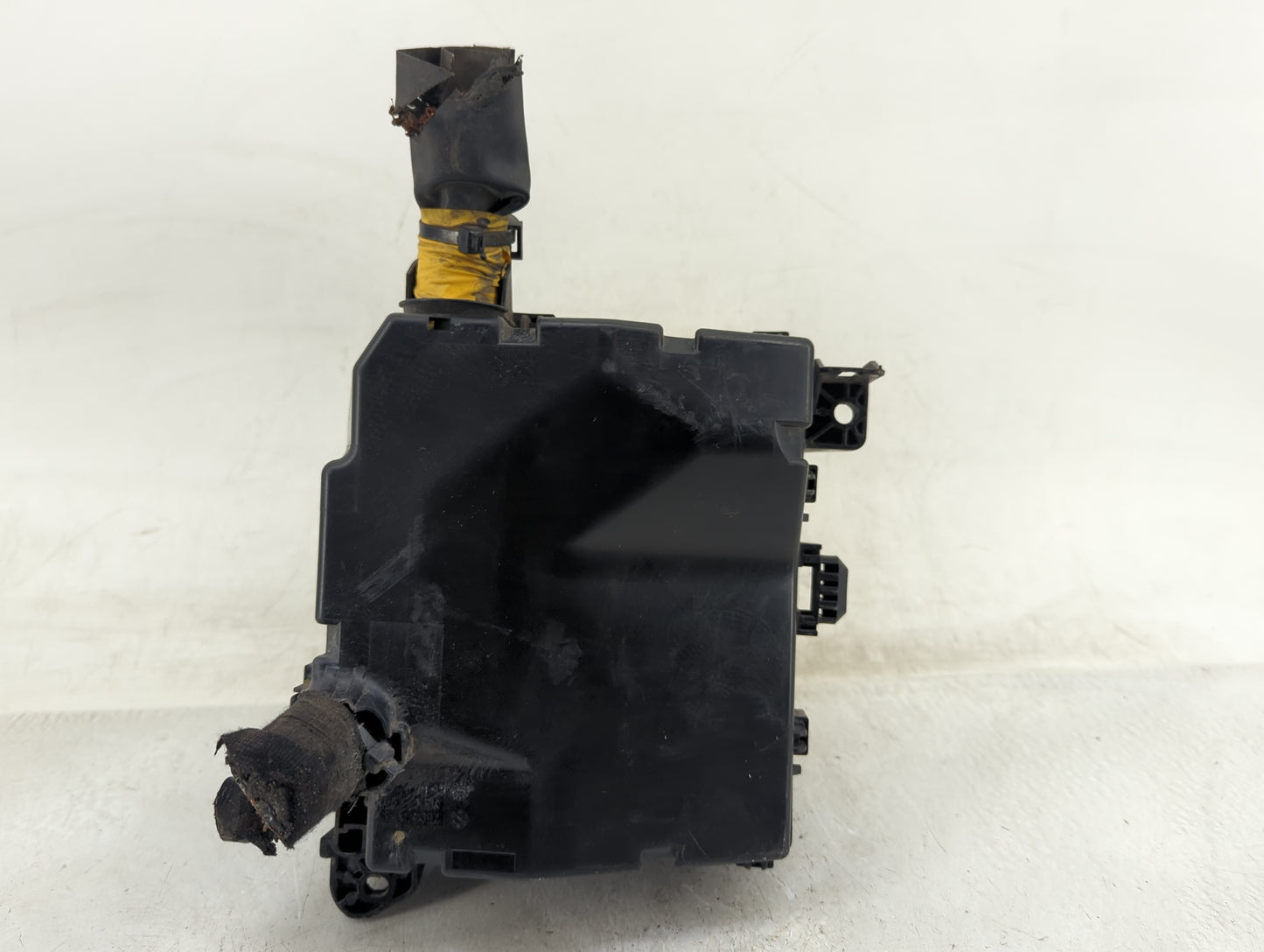 2014-2016 Mitsubishi Outlander Fusebox Fuse Box Panel Relay Module Fits Fits 2014 2015 2016 OEM Used Auto Parts - Oemusedaut