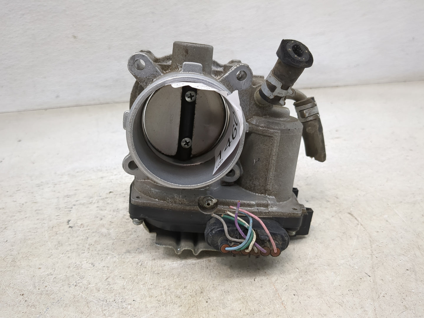 2013-2017 Mitsubishi Outlander Throttle Body Fits Fits 2013 2014 2015 2016 2017 OEM Used Auto Parts - Oemusedautoparts1.com