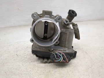 2013-2017 Mitsubishi Outlander Throttle Body Fits Fits 2013 2014 2015 2016 2017 OEM Used Auto Parts - Oemusedautoparts1.com