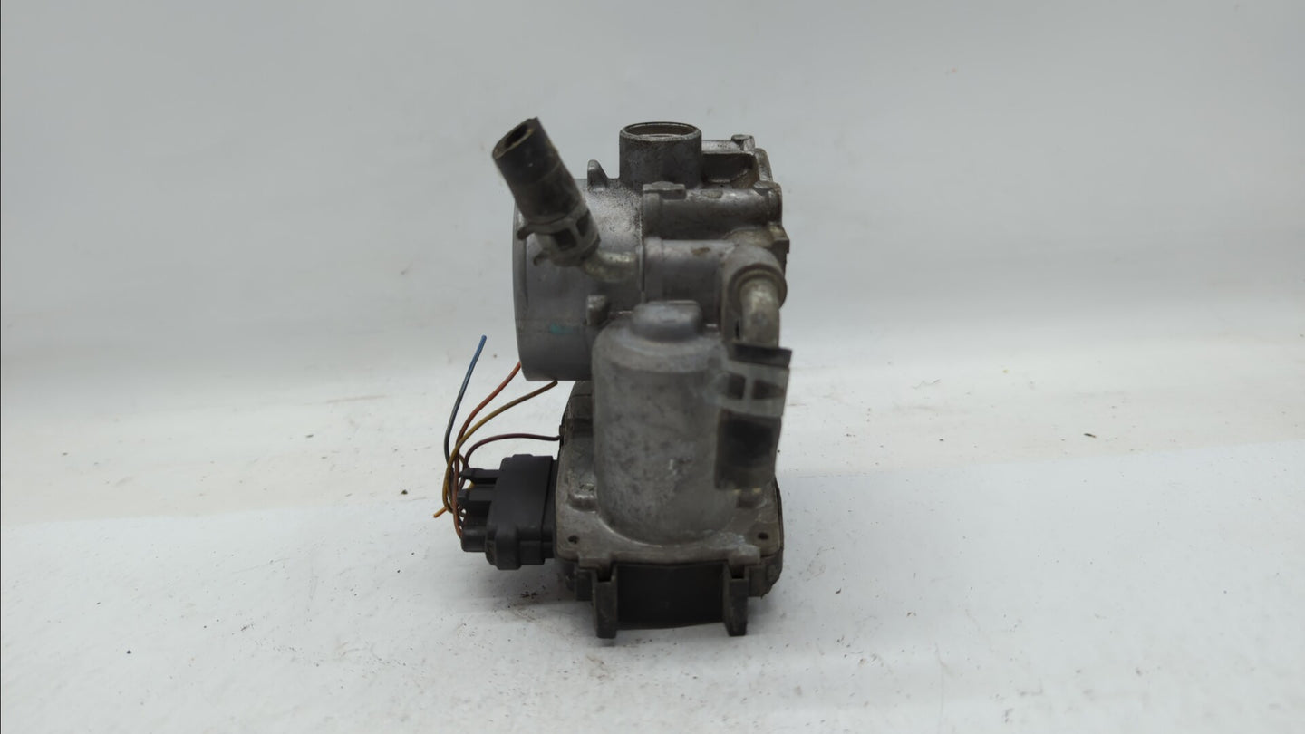 2014 Mitsubishi Outlander Throttle Body P/N:4909 0888 2731 0088 Fits OEM Used Auto Parts - Oemusedautoparts1.com