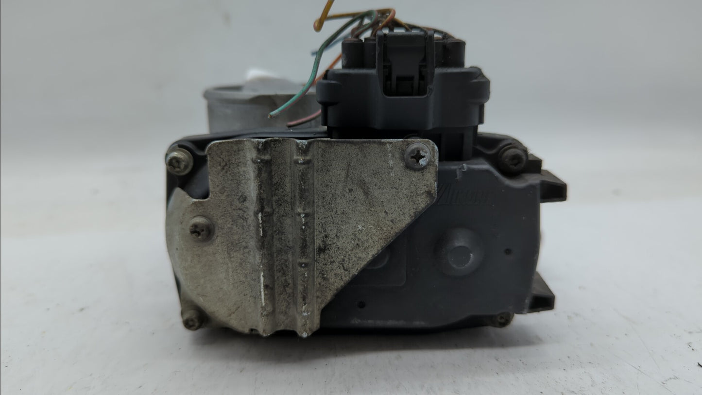 2014 Mitsubishi Outlander Throttle Body P/N:4909 0888 2731 0088 Fits OEM Used Auto Parts - Oemusedautoparts1.com