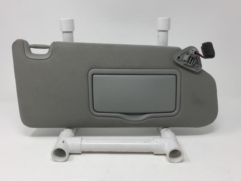 2014 Mitsubishi Outlander Sun Visor Shade Replacement Passenger Right Mirror Fits OEM Used Auto Parts - Oemusedautoparts1.co