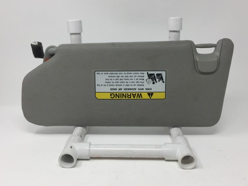 2014 Mitsubishi Outlander Sun Visor Shade Replacement Passenger Right Mirror Fits OEM Used Auto Parts - Oemusedautoparts1.co