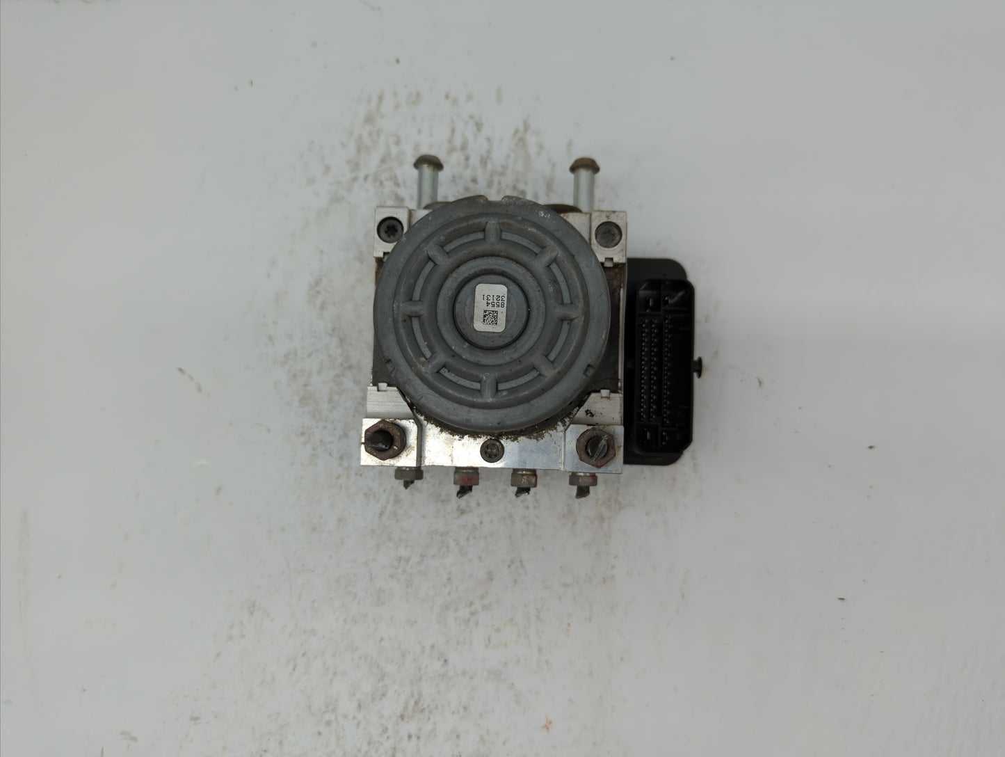 2014 Mitsubishi Outlander ABS Pump Control Module Replacement P/N:4670A990 4670A719 Fits OEM Used Auto Parts - Oemusedautopa