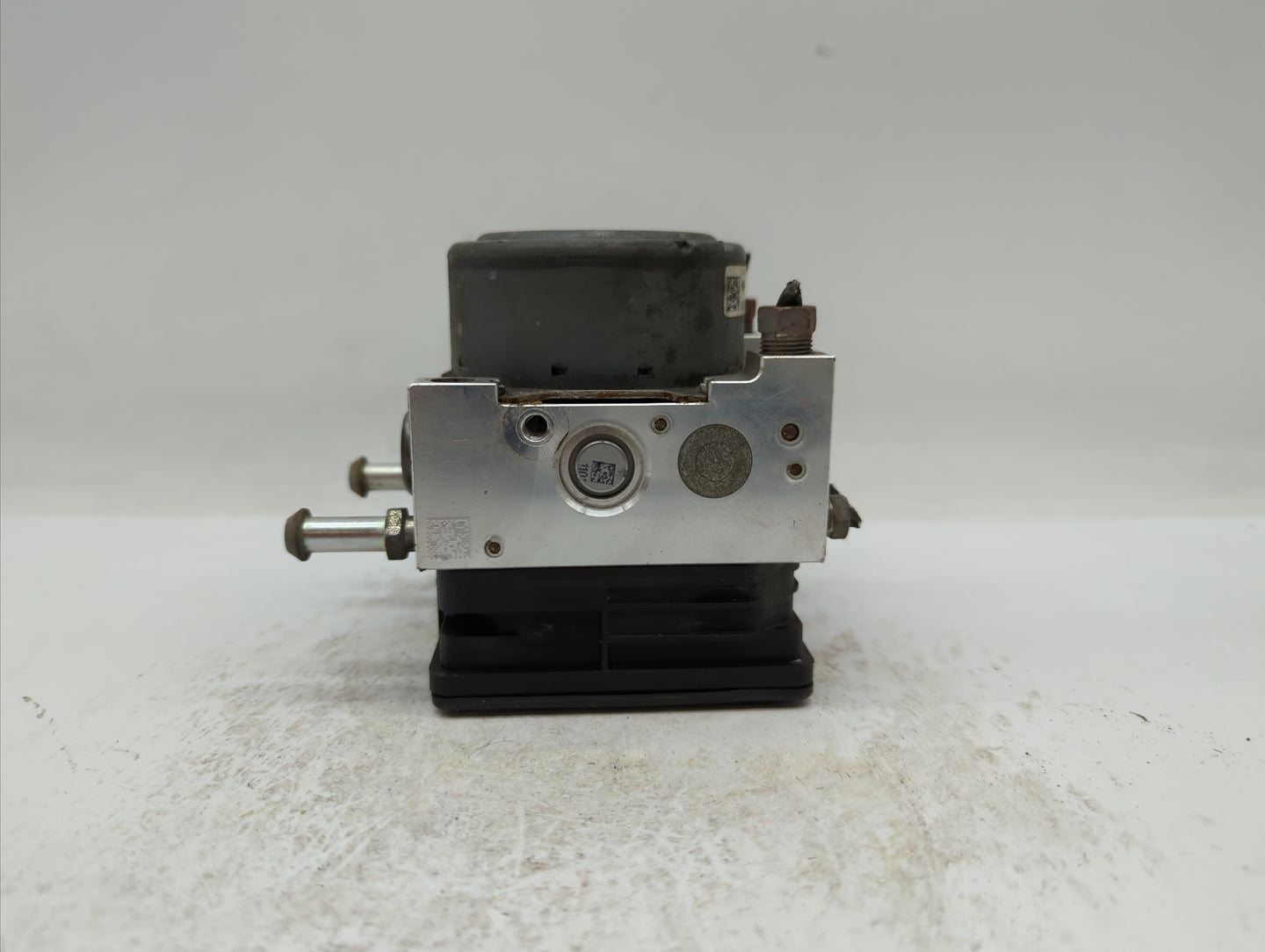2014 Mitsubishi Outlander ABS Pump Control Module Replacement P/N:4670A990 4670A719 Fits OEM Used Auto Parts - Oemusedautopa