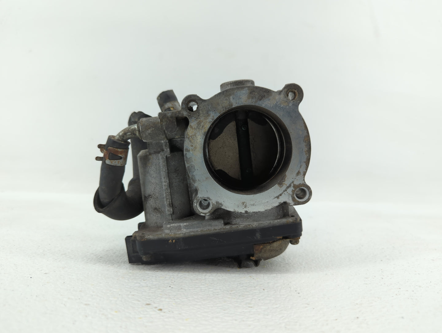 2014 Mitsubishi Outlander Throttle Body P/N:67021 57021, 57021-B Fits OEM Used Auto Parts - Oemusedautoparts1.com