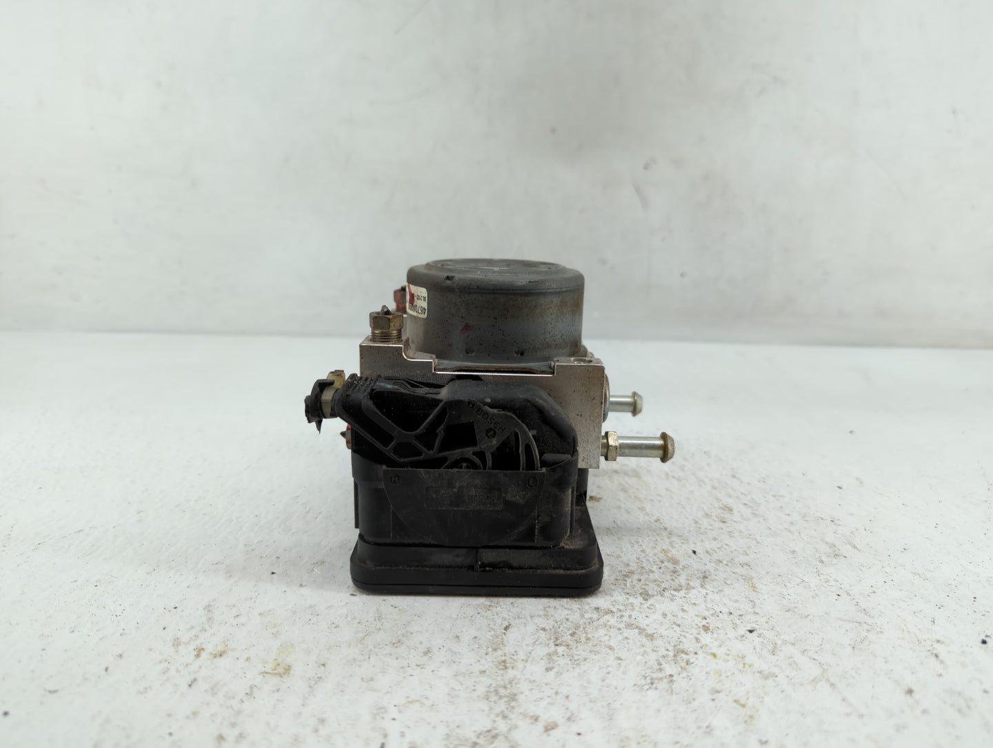 2014-2016 Mitsubishi Outlander ABS Pump Control Module Replacement P/N:4670A990 4670A719 Fits Fits 2014 2015 2016 OEM Used A