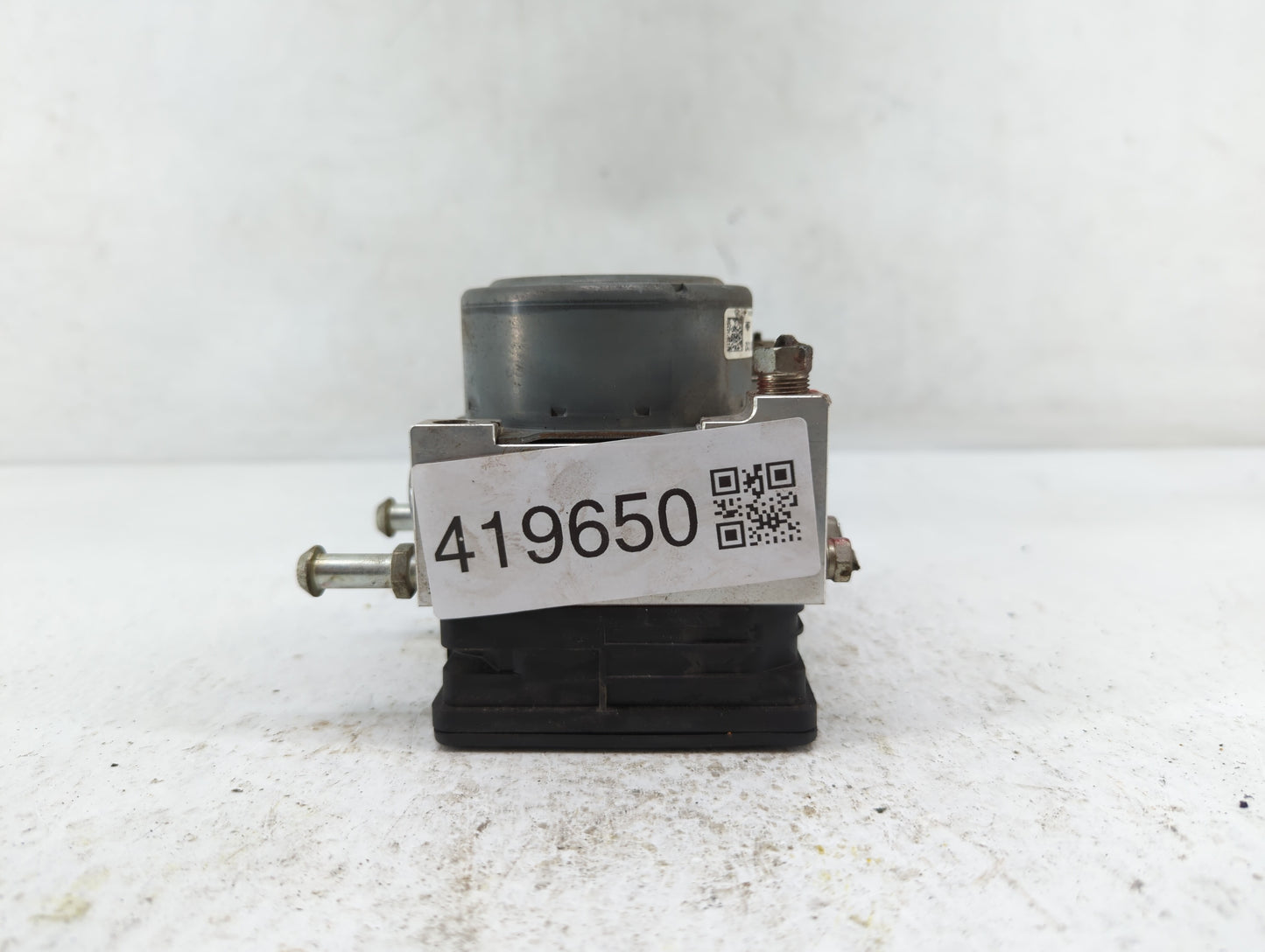 2014-2016 Mitsubishi Outlander ABS Pump Control Module Replacement P/N:4670A990 4670A719 Fits Fits 2014 2015 2016 OEM Used A