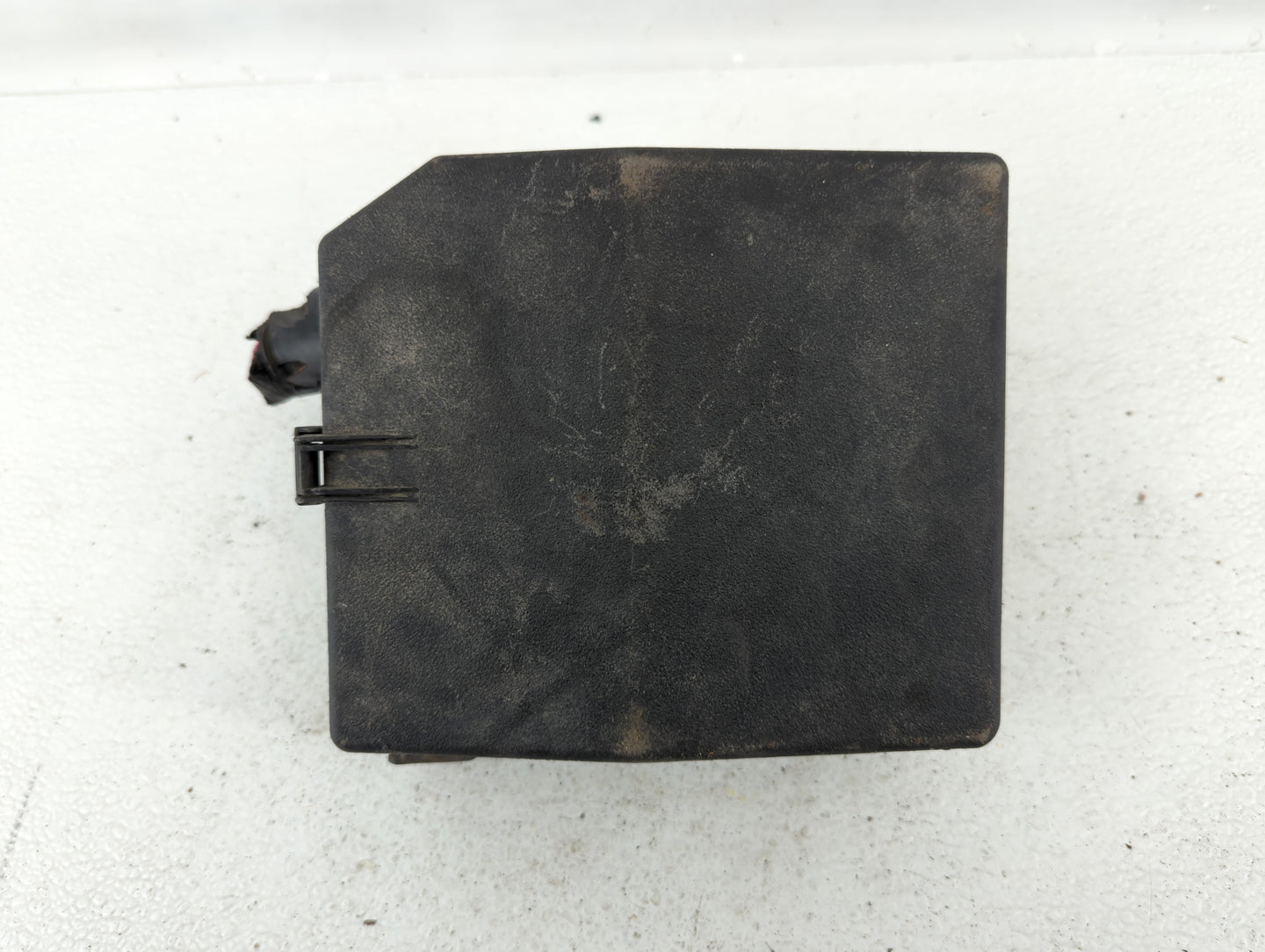 2014-2016 Mitsubishi Outlander Fusebox Fuse Box Panel Relay Module Fits Fits 2014 2015 2016 OEM Used Auto Parts - Oemusedaut