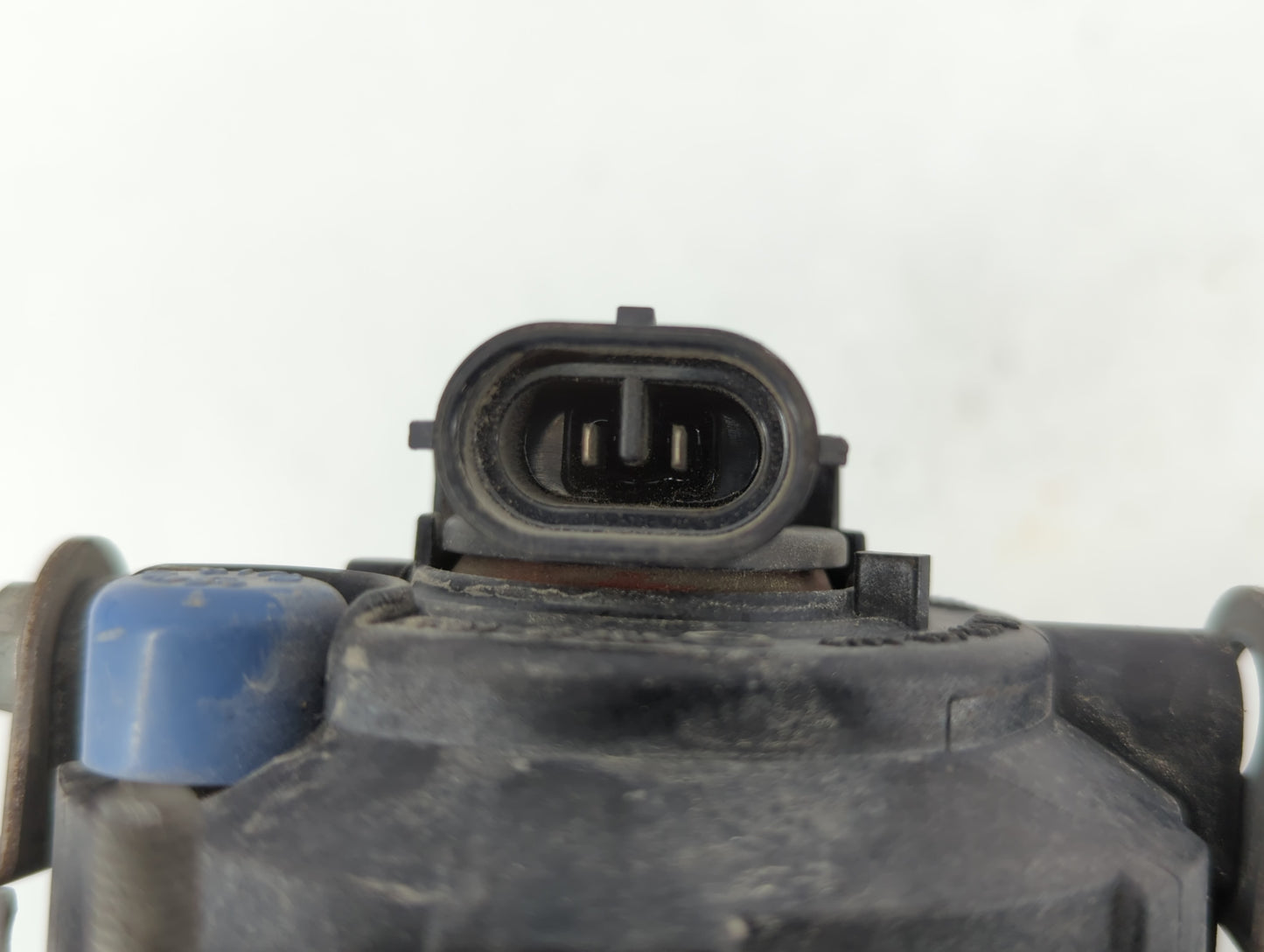 2010-2015 Mitsubishi Outlander Driver Left Oem Fog Light Lamp - Oemusedautoparts1.com