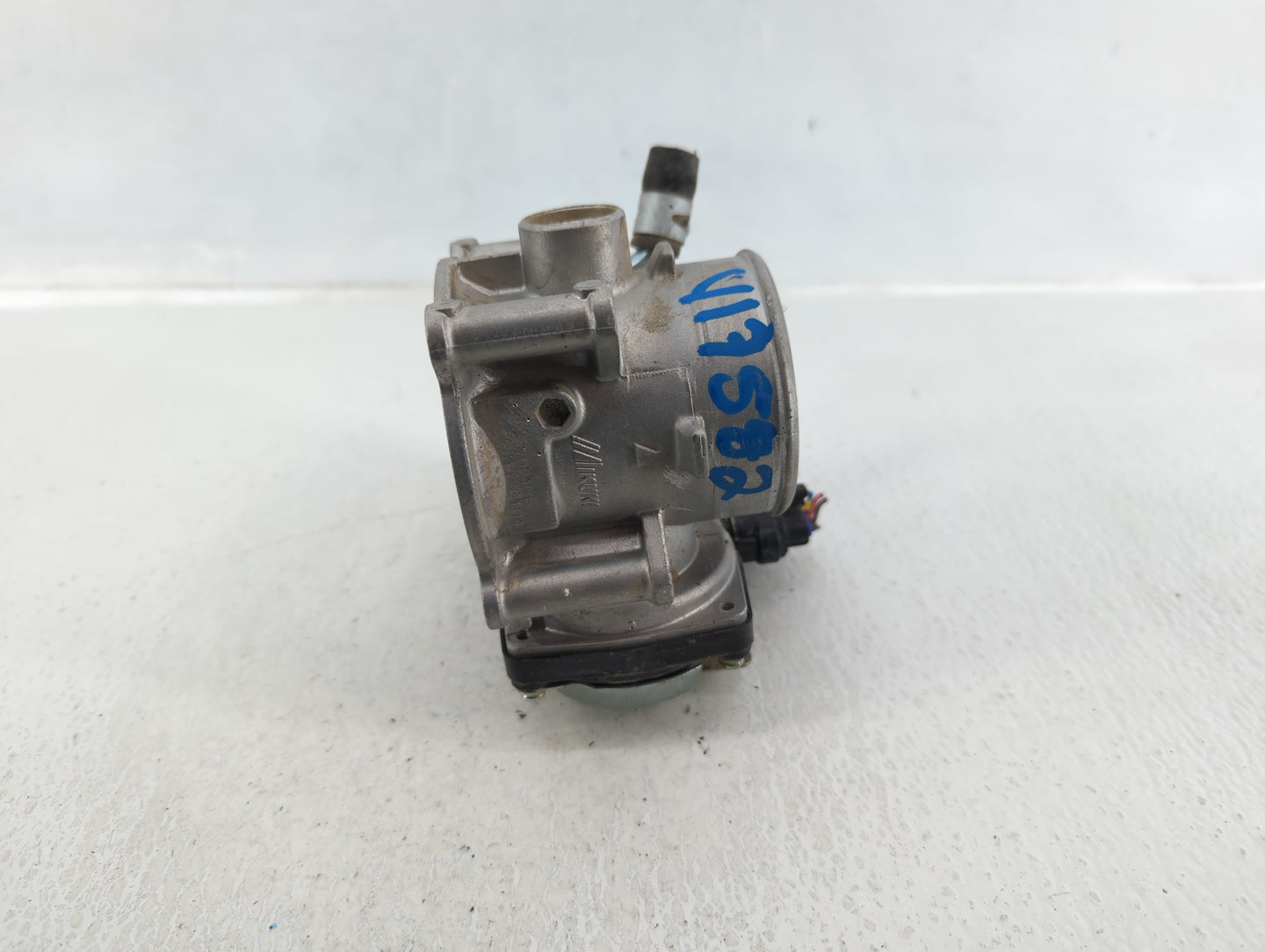 2013-2017 Mitsubishi Outlander Throttle Body P/N:3517 0104 57021-B Fits Fits 2013 2014 2015 2016 2017 OEM Used Auto Parts - 