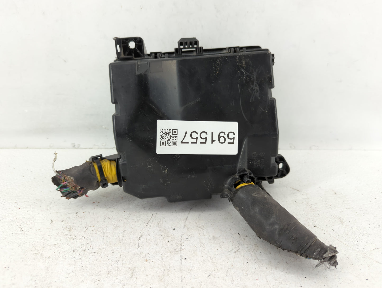 2014-2016 Mitsubishi Outlander Fusebox Fuse Box Panel Relay Module P/N:PP-TD10 3605 Fits Fits 2014 2015 2016 OEM Used Auto P