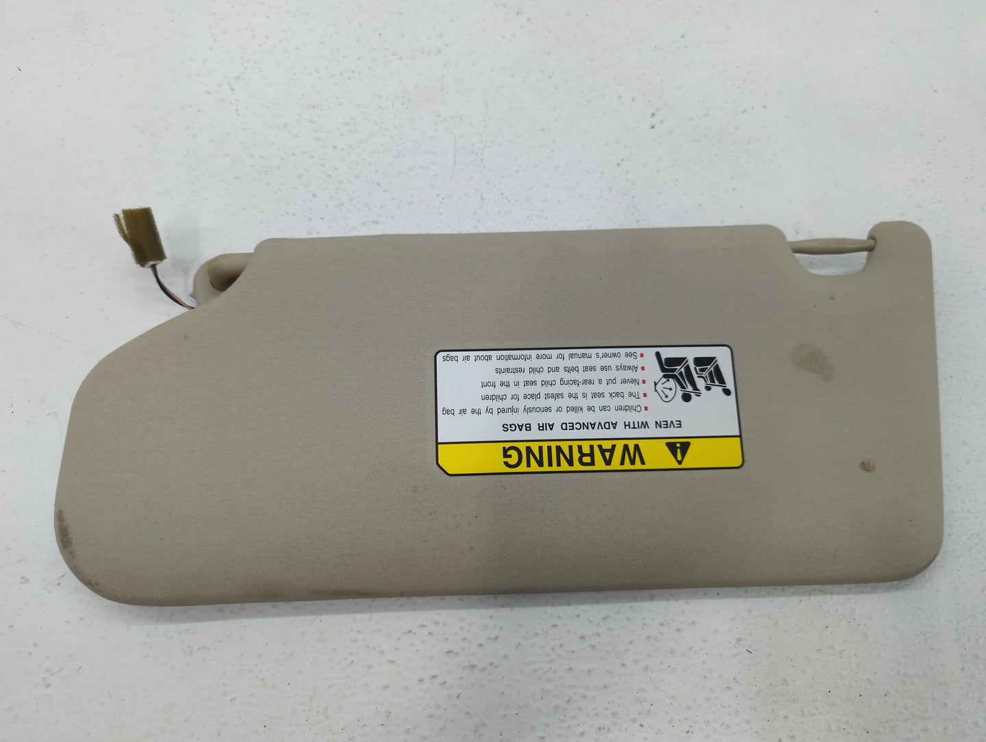 2014-2015 Mitsubishi Outlander Sun Visor Shade Replacement Passenger Right Mirror Fits Fits 2014 2015 OEM Used Auto Parts - 