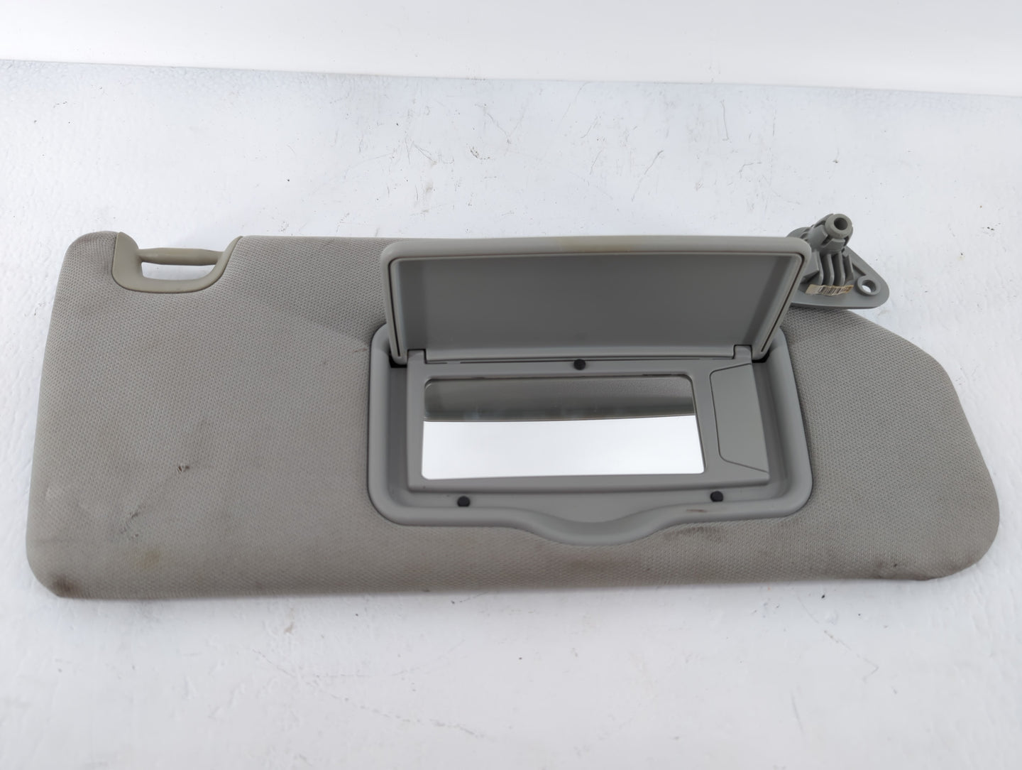 2013-2015 Mitsubishi Outlander Sun Visor Shade Replacement Driver Left Mirror Fits Fits 2013 2014 2015 OEM Used Auto Parts -