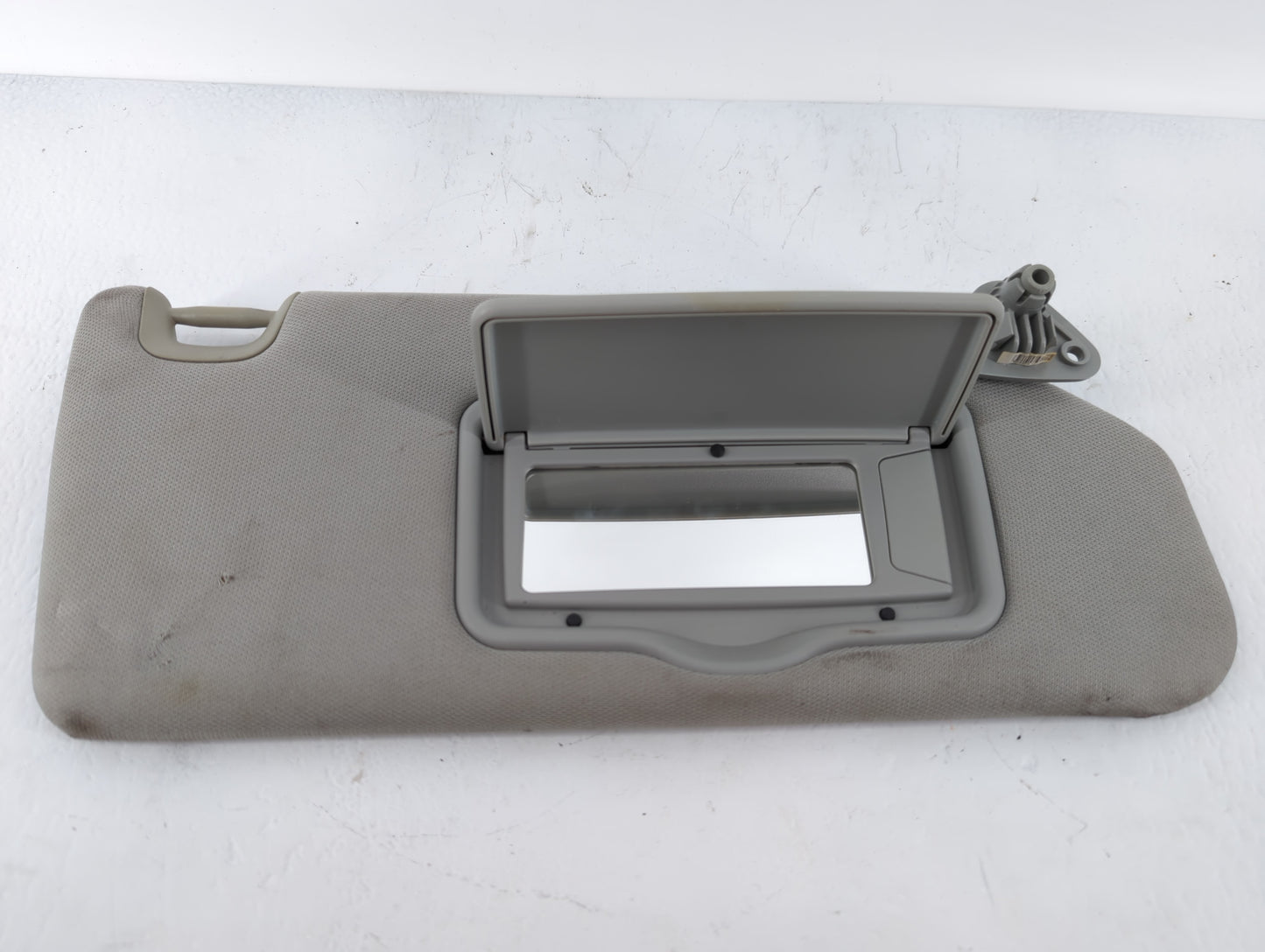2013-2015 Mitsubishi Outlander Sun Visor Shade Replacement Driver Left Mirror Fits Fits 2013 2014 2015 OEM Used Auto Parts -