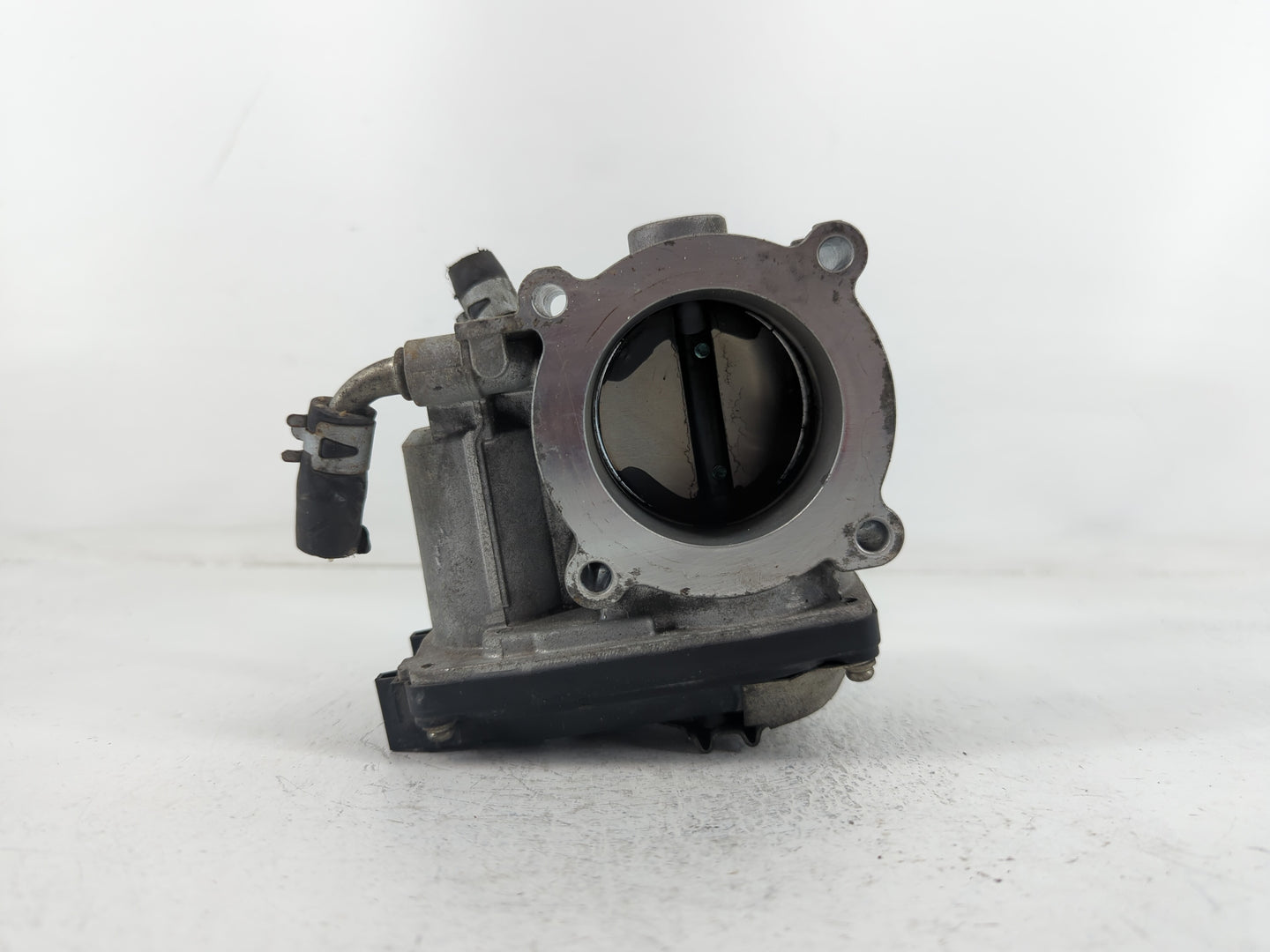 2013-2017 Mitsubishi Outlander Throttle Body P/N:3603 0184 67021-B Fits Fits 2013 2014 2015 2016 2017 OEM Used Auto Parts - 