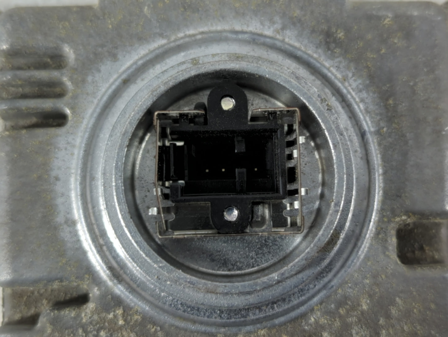 2014 Mitsubishi Outlander Headlight Ballast Head Light - Oemusedautoparts1.com