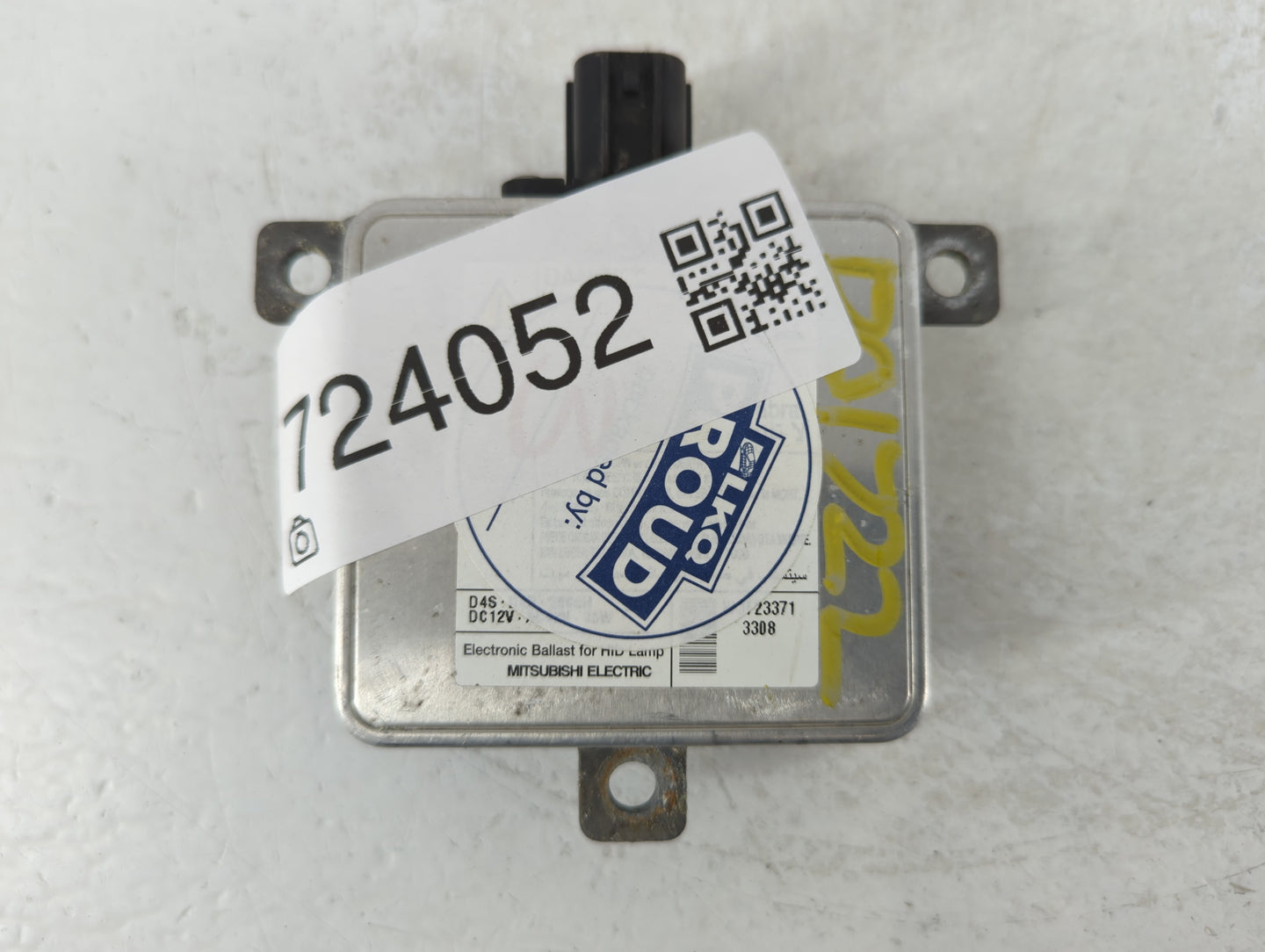 2014 Mitsubishi Outlander Headlight Ballast Head Light - Oemusedautoparts1.com