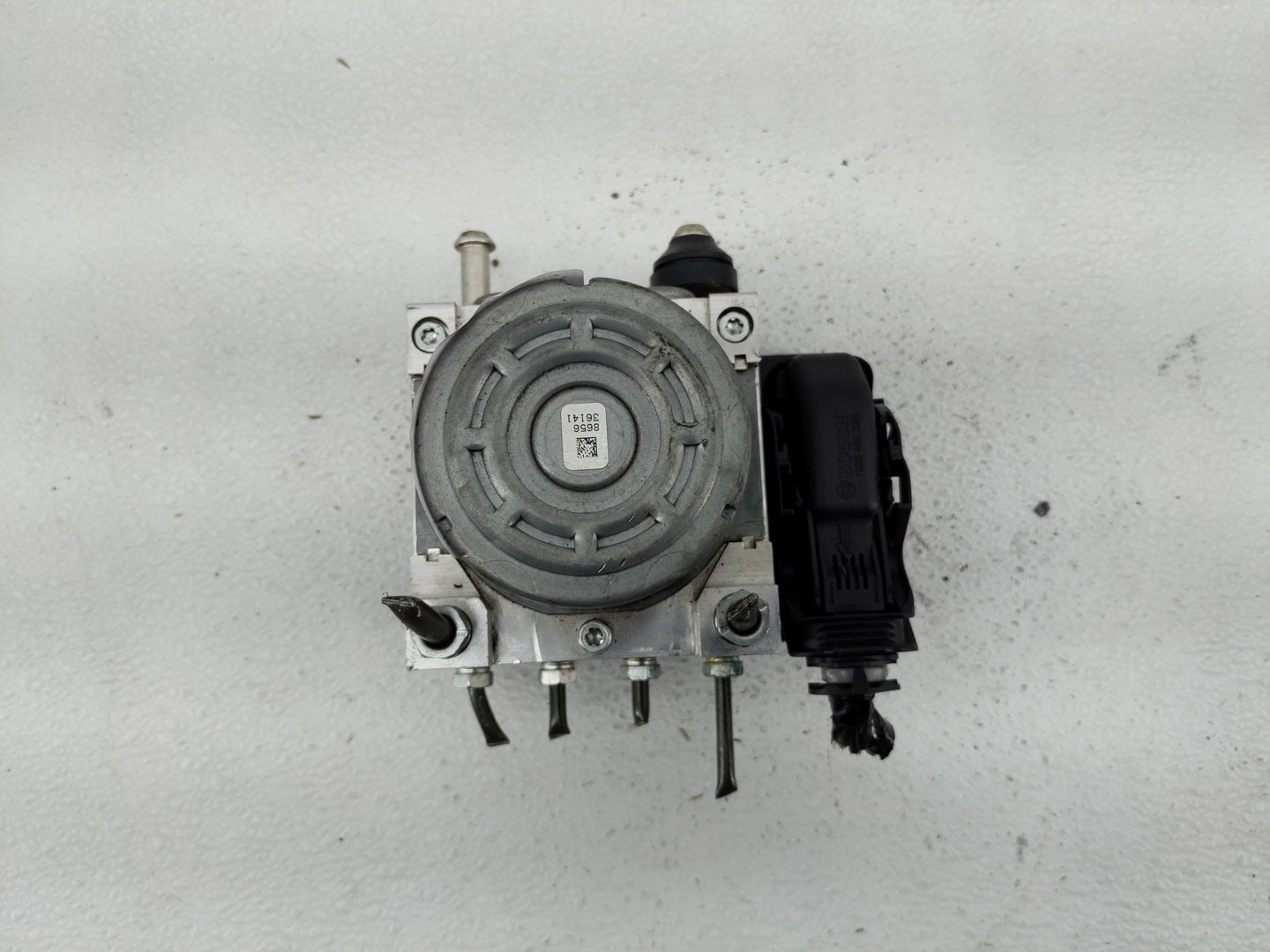 2014-2017 Mitsubishi Outlander Sport ABS Pump Control Module Replacement P/N:4670B182 Fits Fits 2014 2015 2016 2017 OEM Used