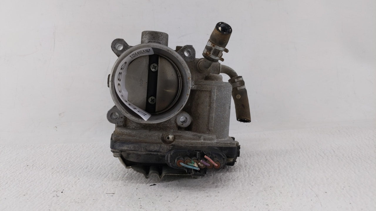 2014 Mitsubishi Outlander Sport Throttle Body P/N:2731 0088 Fits OEM Used Auto Parts - Oemusedautoparts1.com