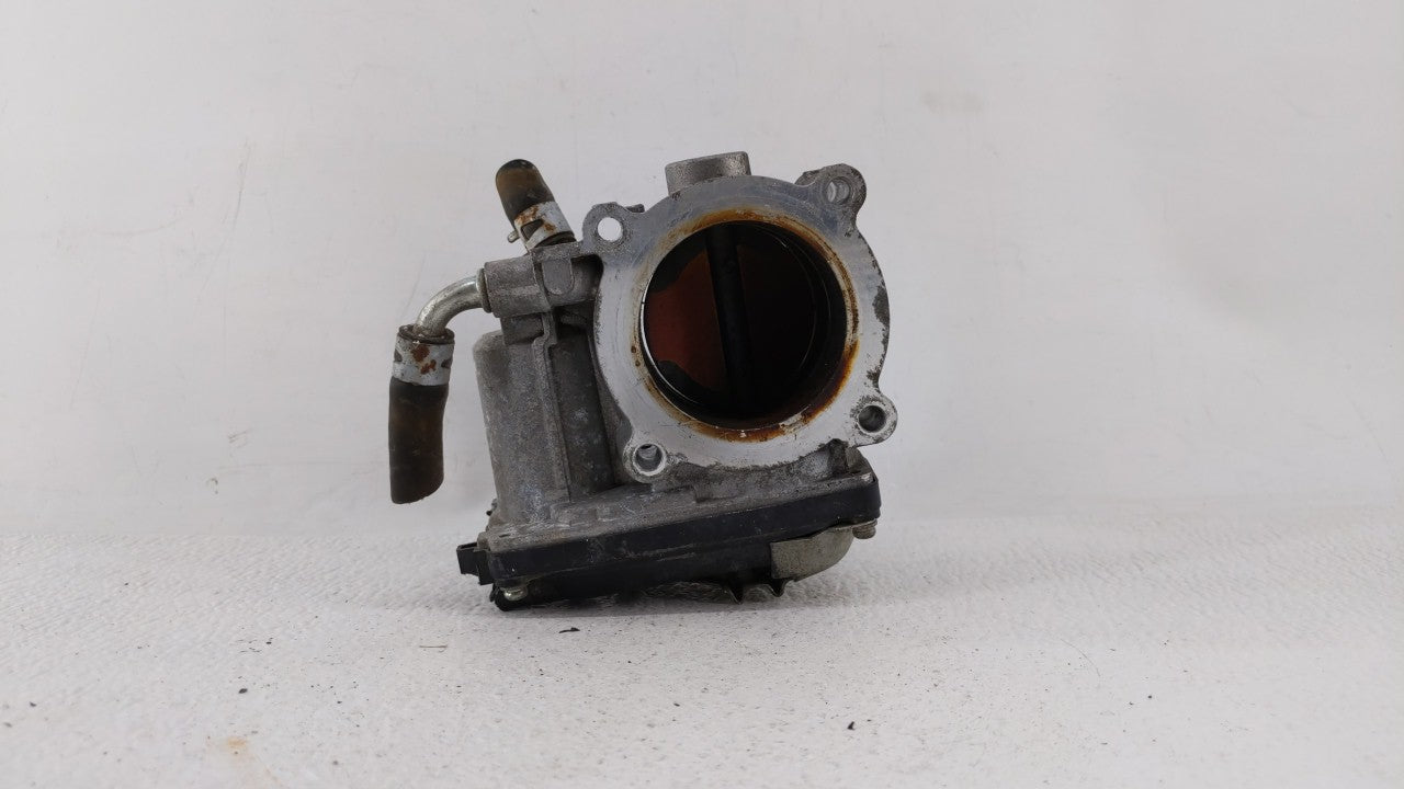 2014 Mitsubishi Outlander Sport Throttle Body P/N:2731 0088 Fits OEM Used Auto Parts - Oemusedautoparts1.com
