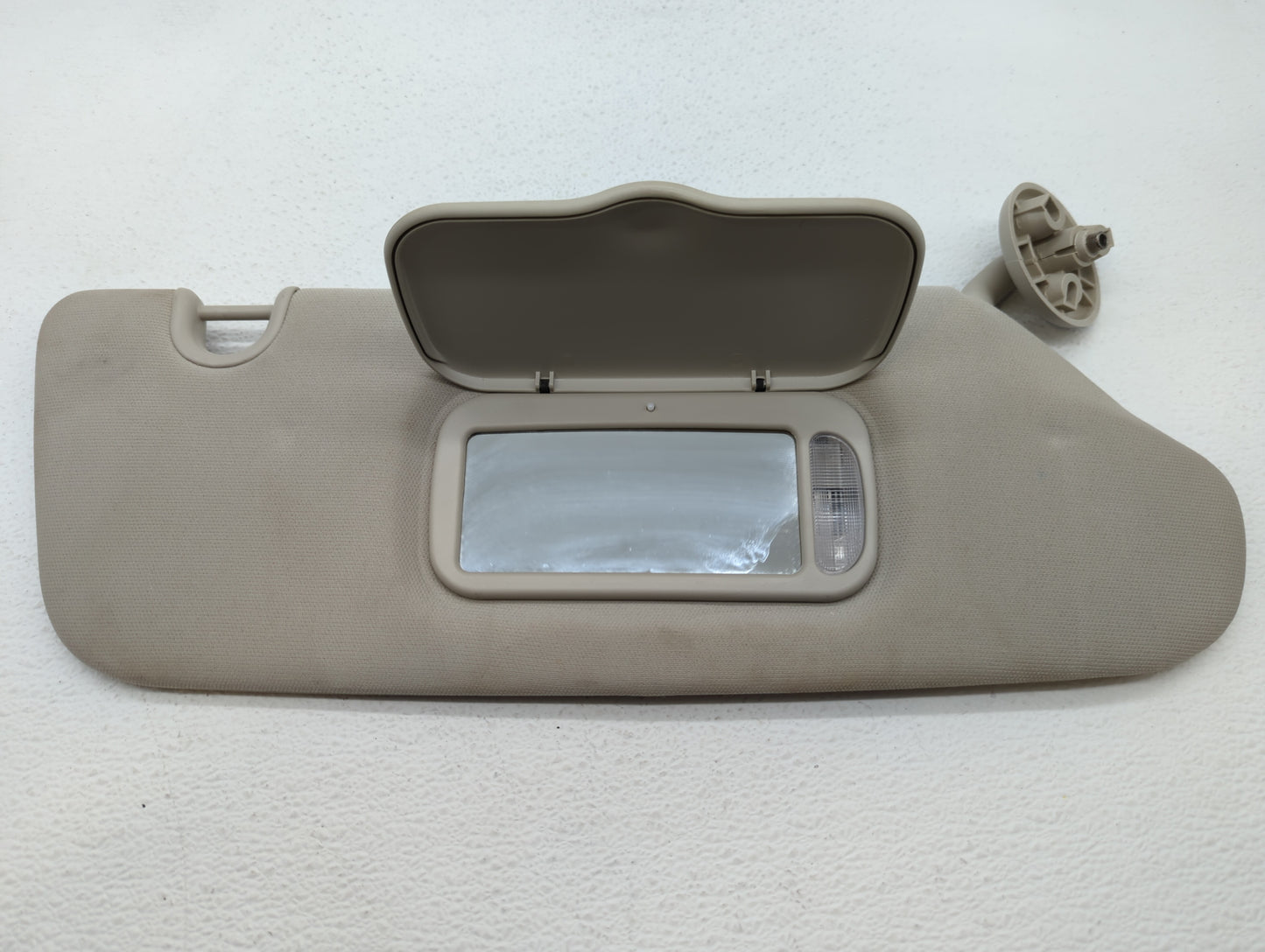 2014 Mitsubishi Outlander Sport Sun Visor Shade Replacement Passenger Right Mirror Fits OEM Used Auto Parts - Oemusedautopar