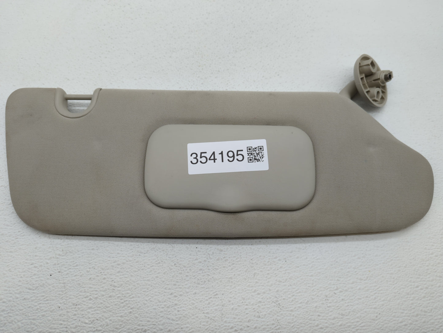 2014 Mitsubishi Outlander Sport Sun Visor Shade Replacement Passenger Right Mirror Fits OEM Used Auto Parts - Oemusedautopar