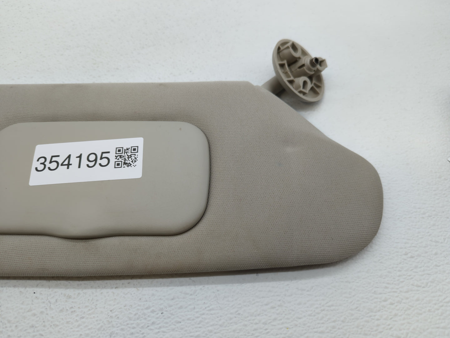 2014 Mitsubishi Outlander Sport Sun Visor Shade Replacement Passenger Right Mirror Fits OEM Used Auto Parts - Oemusedautopar