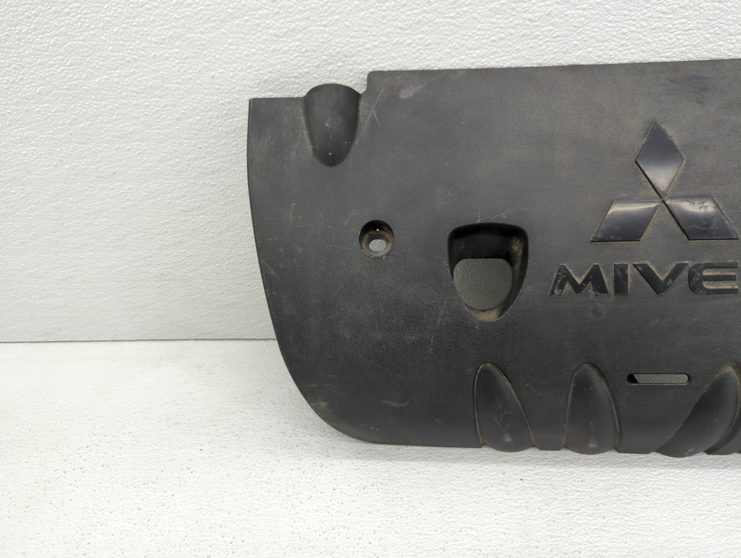 2014 Mitsubishi Outlander Sport Engine Cover - Oemusedautoparts1.com