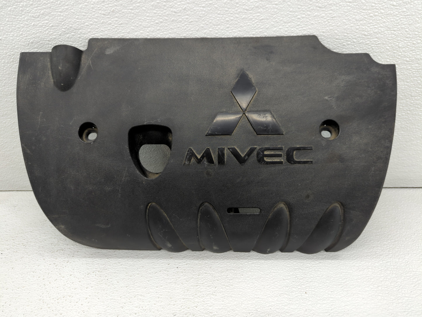 2014 Mitsubishi Outlander Sport Engine Cover - Oemusedautoparts1.com