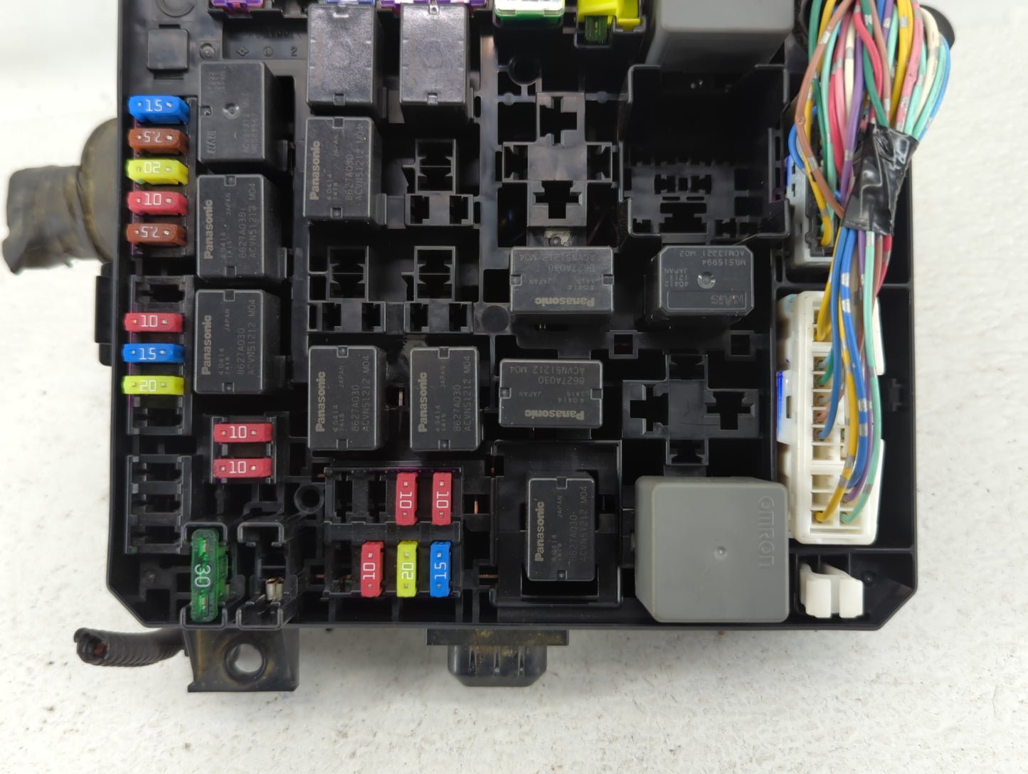 2014 Mitsubishi Outlander Sport Fusebox Fuse Box Panel Relay Module P/N:8565A268 Fits OEM Used Auto Parts - Oemusedautoparts
