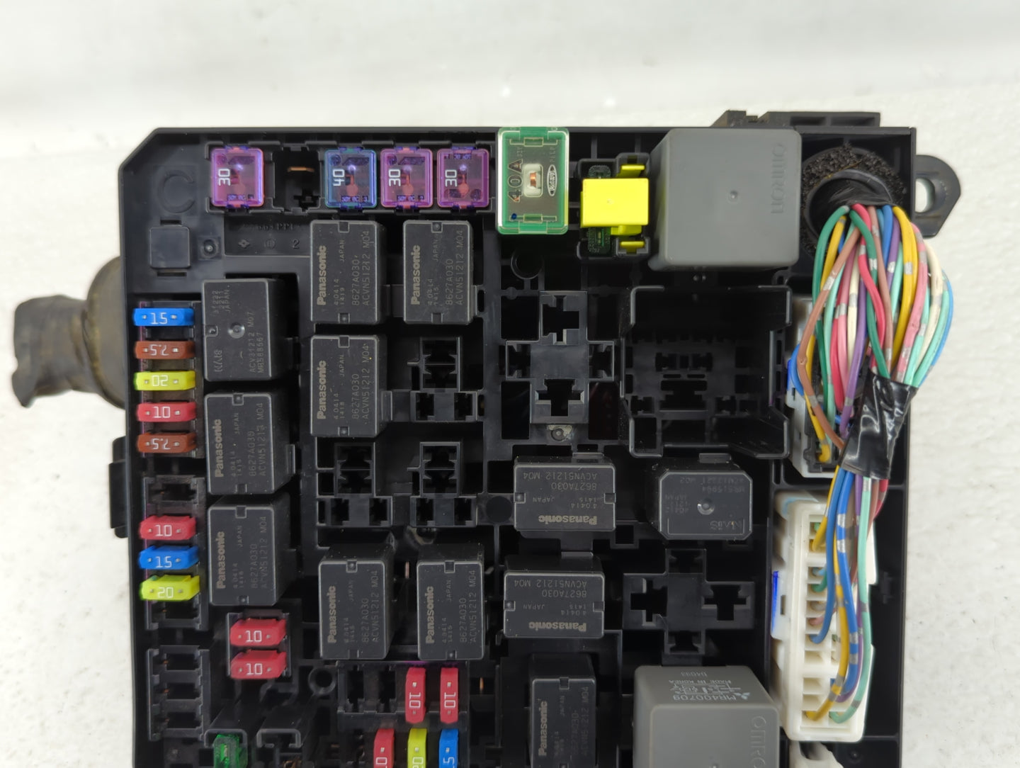 2014 Mitsubishi Outlander Sport Fusebox Fuse Box Panel Relay Module P/N:8565A268 Fits OEM Used Auto Parts - Oemusedautoparts