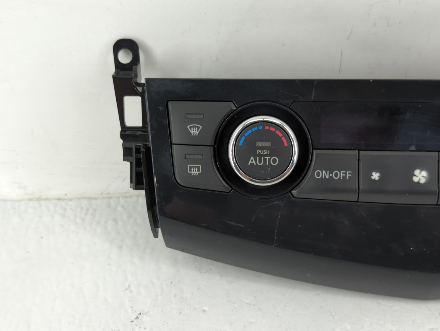 2013-2017 Mitsubishi Outlander Sport Climate Control Module Temperature AC/Heater Replacement P/N:27500 3TS0A Fits OEM Used 
