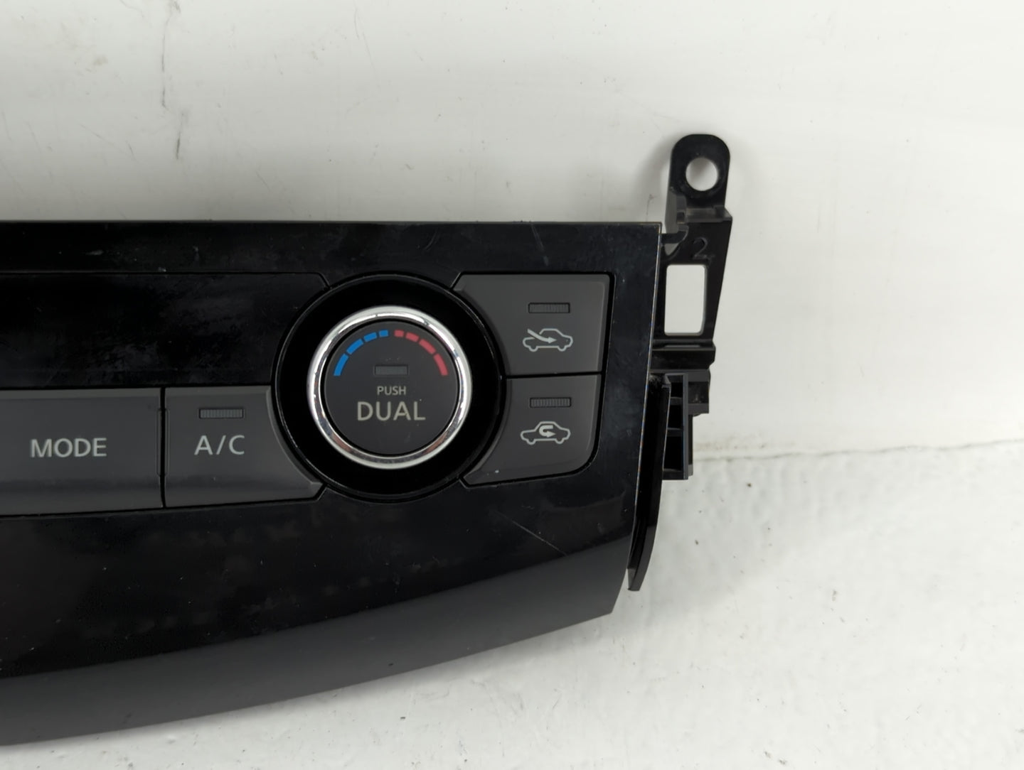 2013-2017 Mitsubishi Outlander Sport Climate Control Module Temperature AC/Heater Replacement P/N:27500 3TS0A Fits OEM Used 