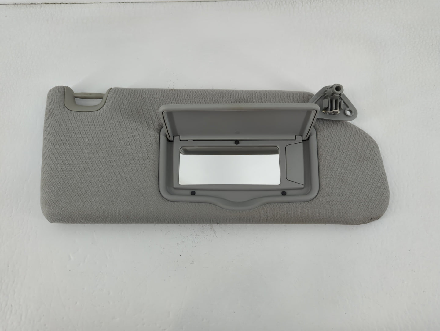 2013-2015 Mitsubishi Outlander Sport Sun Visor Shade Replacement Passenger Right Mirror Fits Fits 2013 2014 2015 OEM Used Au